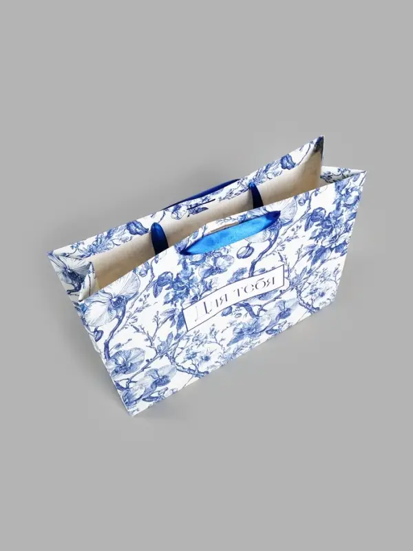 Пакет подарочный с лентой &laquo;Тебе&raquo;, 40 &times; 31 &times; 11,5 см