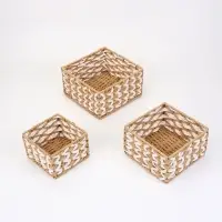 Набор корзин &laquo;Айка&raquo; 3 шт.: 15&times;10, 19&times;11, 22&times;12 см, бумага, бежевые, квадратные