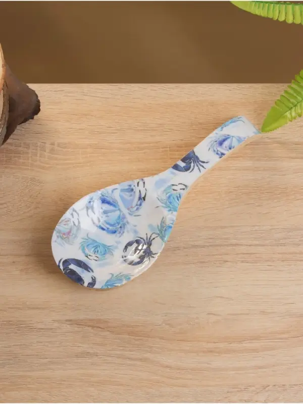 Подставка под ложку &laquo;Крабы&raquo;, 25.5&times;9&times;3.8 см, дерево манго