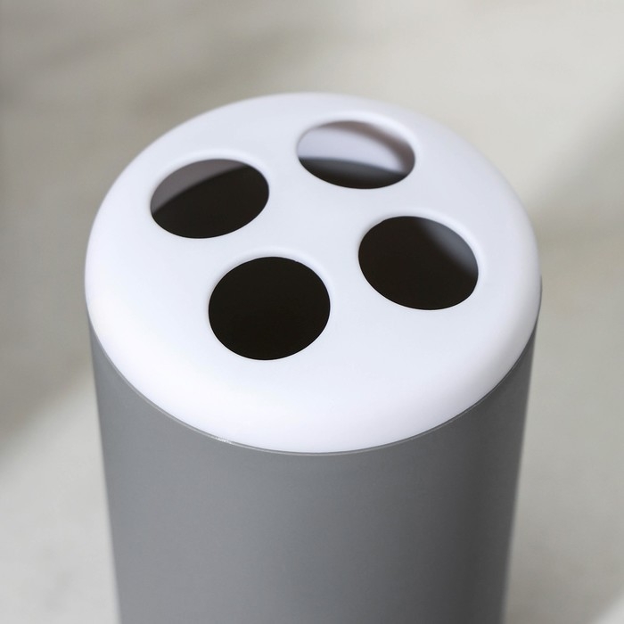 Набор аксессуаров для ванной комнаты «Лайт», 6 предметов (мыльница, дозатор, 2 стакана, ёршик, ведро), цвет серый Набор аксессуаров для ванной комнаты «Лайт», 6 предметов (мыльница, дозатор, 2 стакана, ёршик, ведро), цвет серый