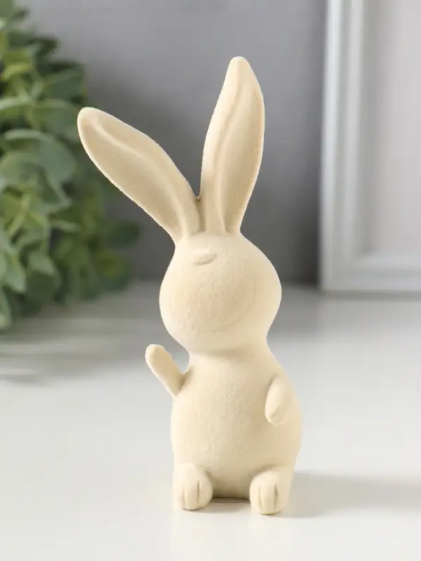 Сувенир полистоун, флок "Весёлый заяц - Привет!" 5х5х11,5 см