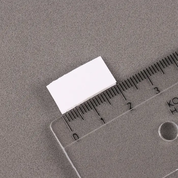 Липучка на клеевой основе «Прямоугольник», набор 30 шт., размер 1 шт: 1 × 1,6 см Липучка на клеевой основе «Прямоугольник», набор 30 шт., размер 1 шт: 1 × 1,6 см