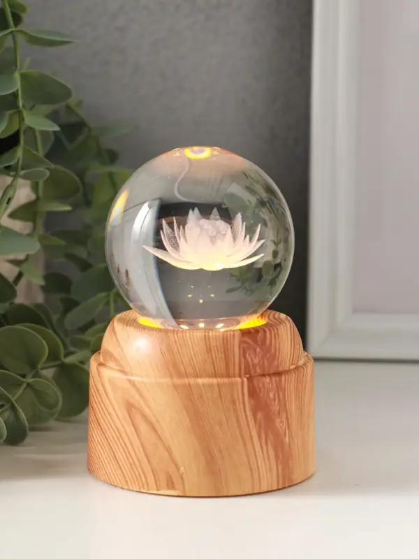 Сувенир стекло свет Сувенир стекло свет "Шар. Лотос" 6хLED шар d=6 см, крутится, USB 7х7х10 см