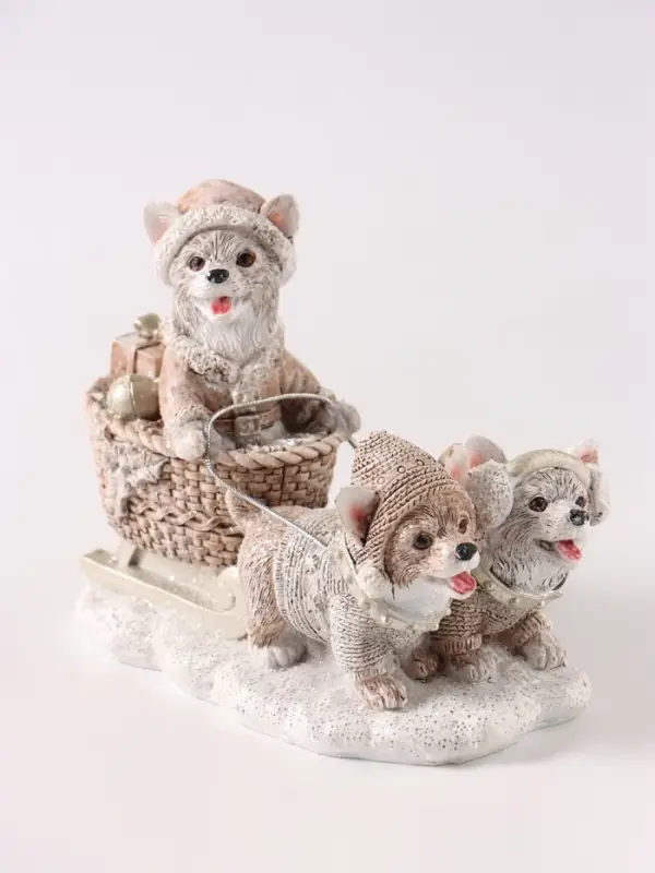 Фигурка &laquo;Новогодние сани с корги&raquo;, 10 см, полистоун