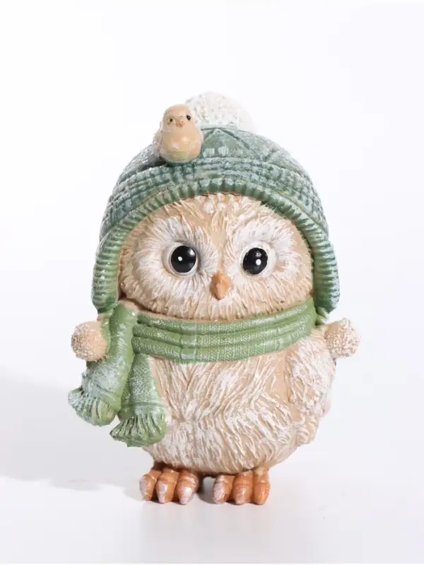 Фигурка &laquo;Совёнок в шапке с бомбошками, с птичкой&raquo; 6.3&times;5.8&times;7.5 см
