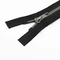 Молния «Трактор», №5, разъёмная, декоративное звено «Акулий зуб», замок автомат, 50 см, цвет чёрный/чёрный никель, цена за 1 штуку Молния «Трактор», №5, разъёмная, декоративное звено «Акулий зуб», замок автомат, 50 см, цвет чёрный/чёрный никель, цена за 1 штуку