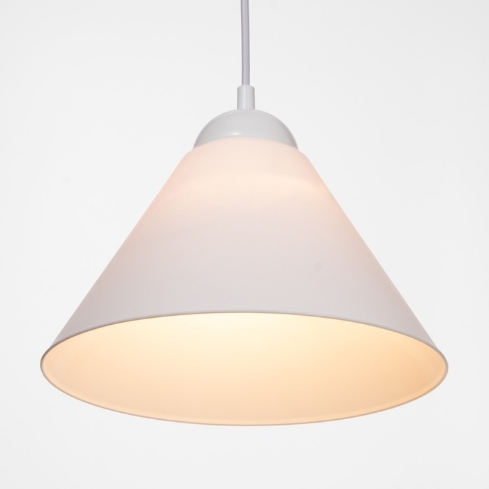 Плафон Плафон "Конус" Е27 снежно-белый 25х25х15см