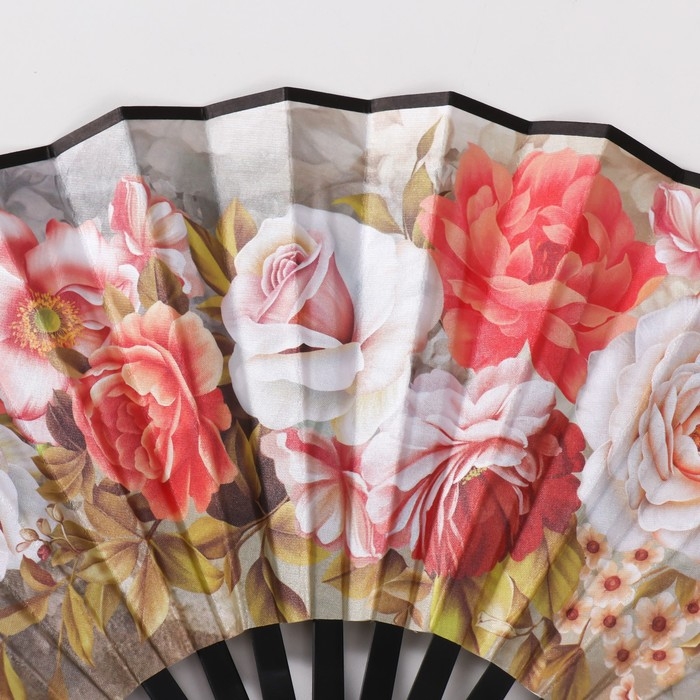 Веер пластик, текстиль h=26,5 см  Веер пластик, текстиль h=26,5 см "Светлые цветы"