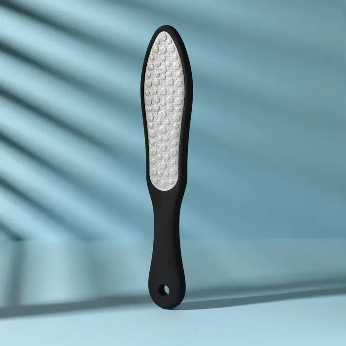 Пилка для пяток, лазерная, двусторонняя, прорезиненная ручка, 26 см, цвет чёрный