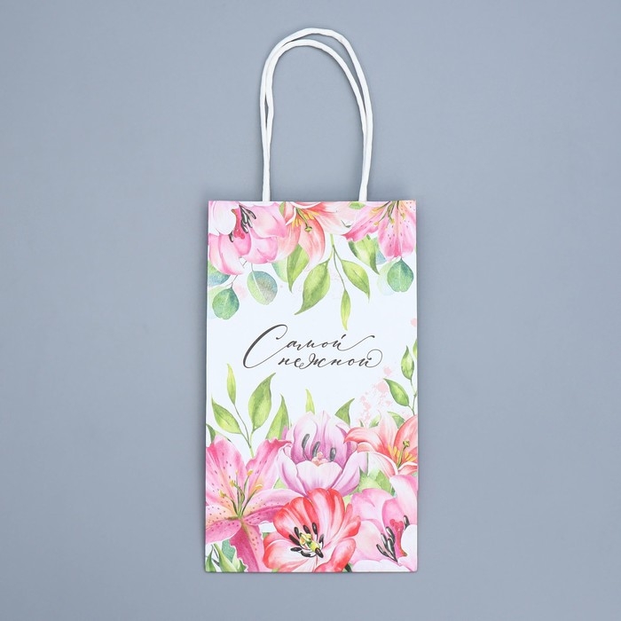 Пакет подарочный крафтовый, упаковка, «Самой нежной», 12 х 21 х 9 см Пакет подарочный крафтовый, упаковка, «Самой нежной», 12 х 21 х 9 см