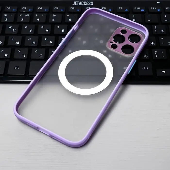 Чехол LuazON для iPhone 12 Pro Max, поддержка MagSafe, с окантовкой, пластиковый,фиолетовый Чехол LuazON для iPhone 12 Pro Max, поддержка MagSafe, с окантовкой, пластиковый,фиолетовый