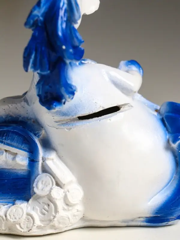 Копилка Копилка "Лошадь с сундуком монет" 13х11х7 см, бело-голубой