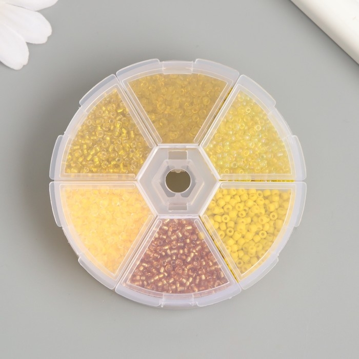 Бисер стекло 8/0 (3 мм) в шкатулке  Бисер стекло 8/0 (3 мм) в шкатулке "Жёлтый" 6 цветов х 10  гр 8х8х2 см