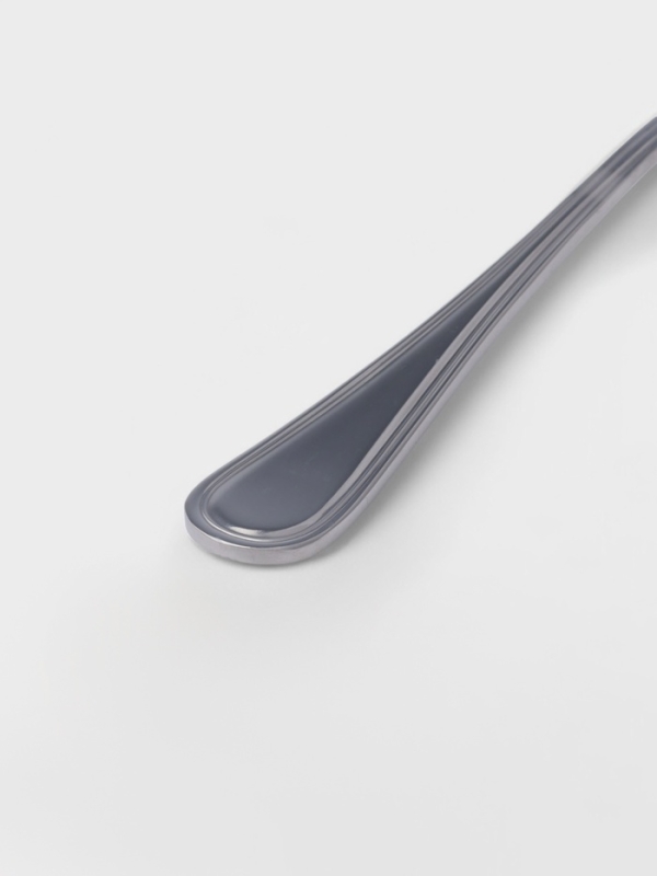 Столовая ложка Hanna Knövell Oester, 20.1 см, толщина 3 мм, нержавеющая сталь, серебристая Столовая ложка Hanna Knövell Oester, 20.1 см, толщина 3 мм, нержавеющая сталь, серебристая