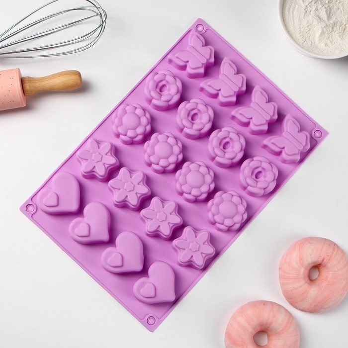Форма для выпечки Доляна &laquo;Сердце, бабочка, цветок&raquo;, силикон, 29,8&times;19,7 см, 20 ячеек, цвет МИКС