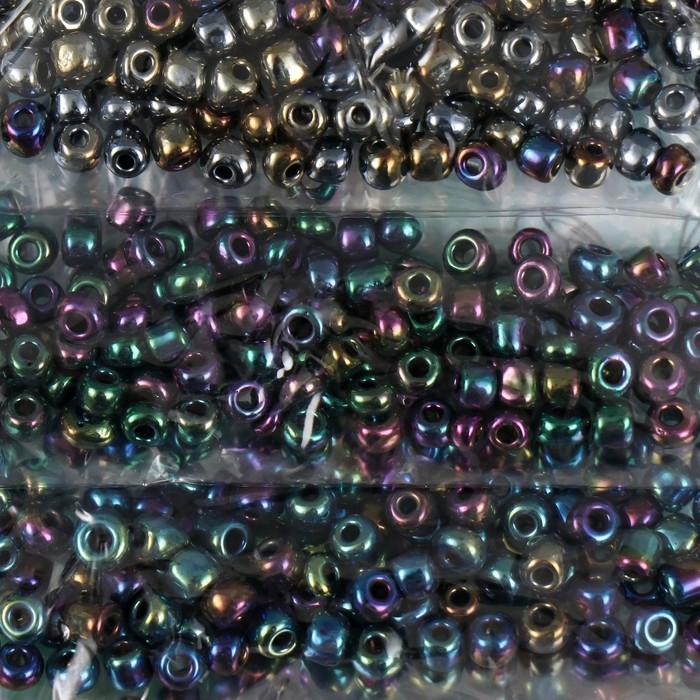 Бисер круглый 6/0  Бисер круглый 6/0 "Бензиновые расцветки" 7 цветов х 20 гр 20х8 см