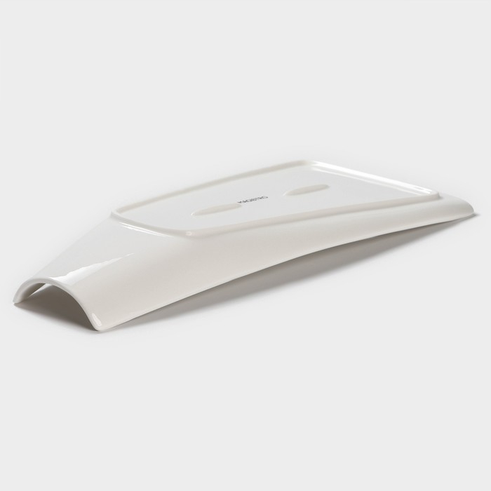 Блюдо фарфоровое Magistro «Бланш», 30×14×4,5 см, цвет белый Блюдо фарфоровое Magistro «Бланш», 30×14×4,5 см, цвет белый