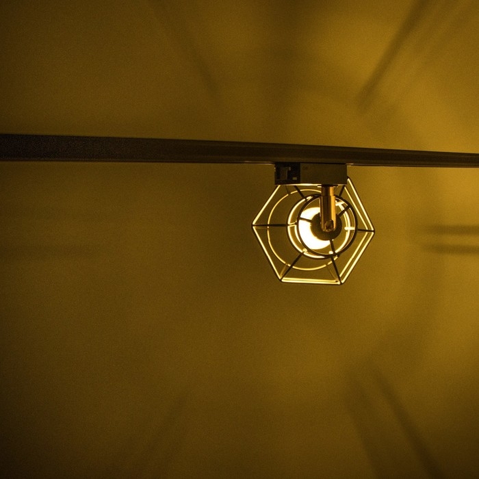 Светильник трековый Светильник трековый "Ортико" Е14 40Вт черный 20х14х13см