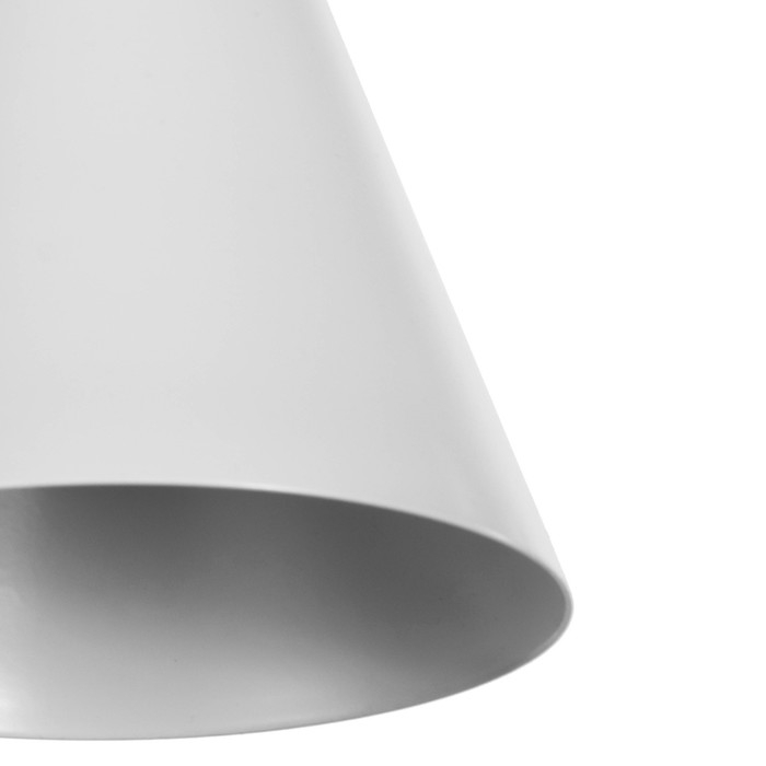 Светильник BayerLux "Конус" 1х40Вт Е14 белый 16х16х20см