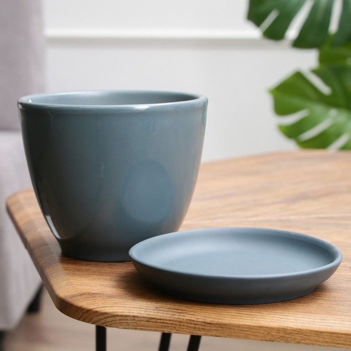 Горшок цветочный темно-серый, 1 л Горшок цветочный темно-серый, 1 л