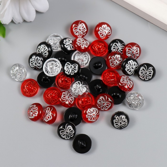 Пуговицы пластик на полуножке Пуговицы пластик на полуножке "Серебристая бабочка" цветная МИКС набор 40 шт 1,2х1,2 см