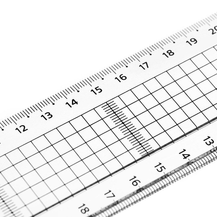 Линейка 30 см СТАММ Линейка 30 см СТАММ "Конструктор", пластик, 2 шкалы, прозрачная, бесцветная, европодвес