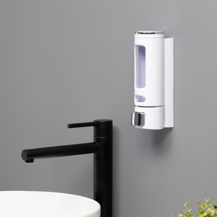 Диспенсер для мыла и антисептика SAVANNA, механический, 400 мл, металл, белый Диспенсер для мыла и антисептика SAVANNA, механический, 400 мл, металл, белый