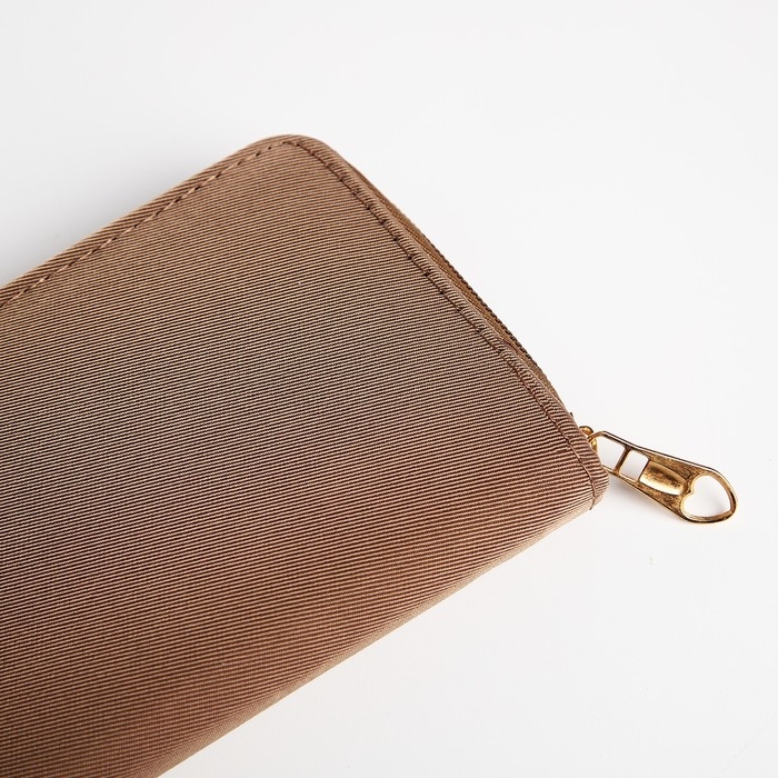 Кошелёк женский на молнии, цвет бежевый Кошелёк женский на молнии, цвет бежевый