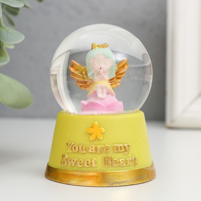 Сувенир полистоун водяной шар свет Сувенир полистоун водяной шар свет "Милый ангелочек" МИКС 4х4х6,7 см