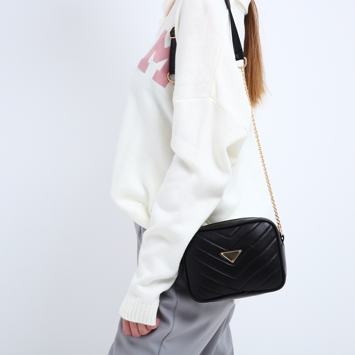 Сумка со строчкой и цветной подкладкой, цвет чёрный Сумка со строчкой и цветной подкладкой, цвет чёрный