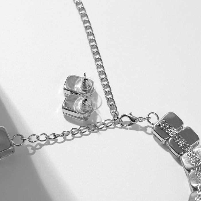 Набор 2 предмета; серьги, колье «Сияй» крупные стразы, цвет белый в серебре Набор 2 предмета; серьги, колье «Сияй» крупные стразы, цвет белый в серебре