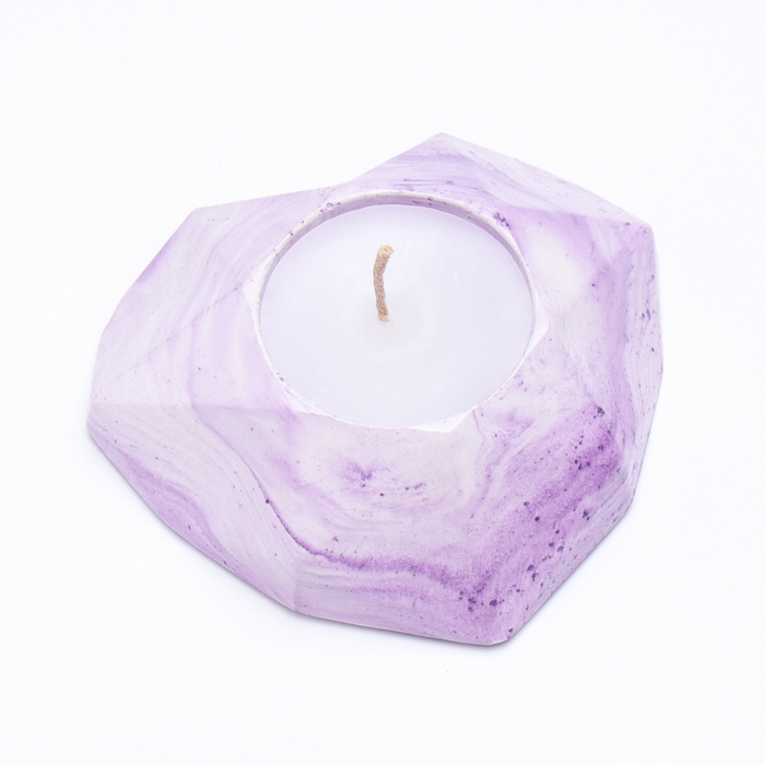 Свеча  Свеча "Сердце. Мрамор" в подсвечнике из гипса с гранями, 8х7,5х2,5см,мрамор с фиол. полоска