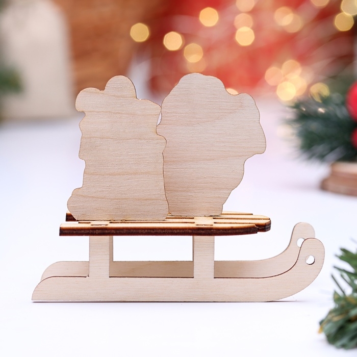 Новый год. Сувенир символ года санки Новый год. Сувенир символ года санки "Змея с мешком подарков", вид 5, 9,8 х 4,7 х 7,7 см