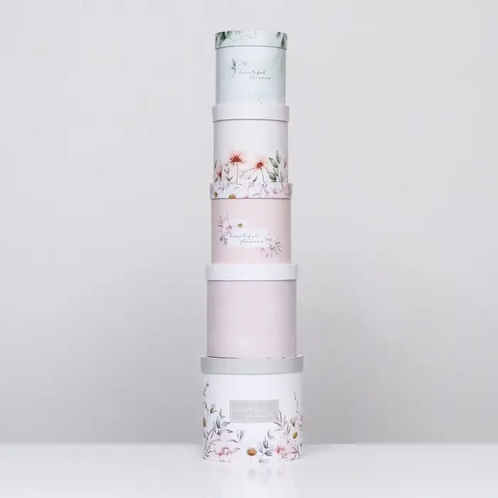 Набор шляпных подарочных коробок 5 в 1 &laquo;Цветочный&raquo;, 20&times;20&times;20‒14&times;14&times;14 см