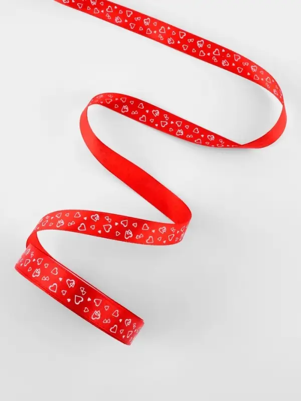 Лента атласная &laquo;Сердца&raquo;, 15 мм, 23&plusmn;1 м, красная №026