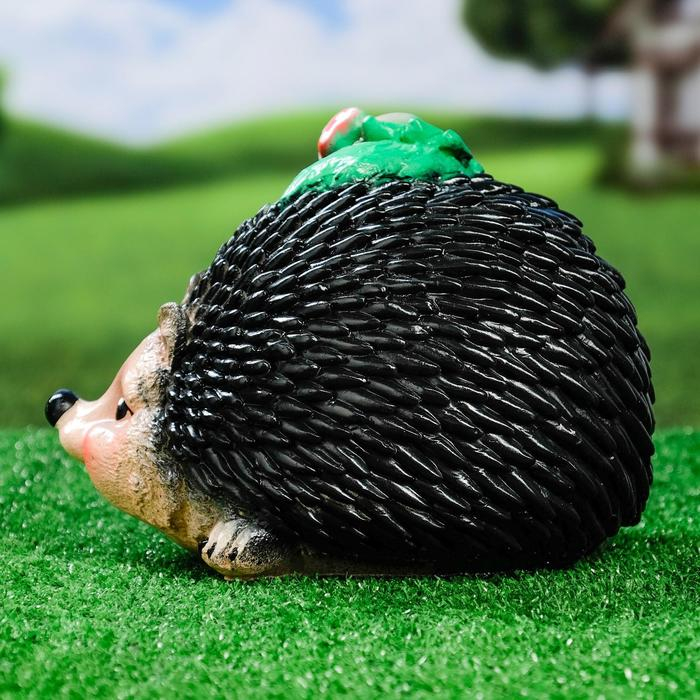 Садовая фигура  Садовая фигура "Ёжик с грибочками" новый 28х20х18см