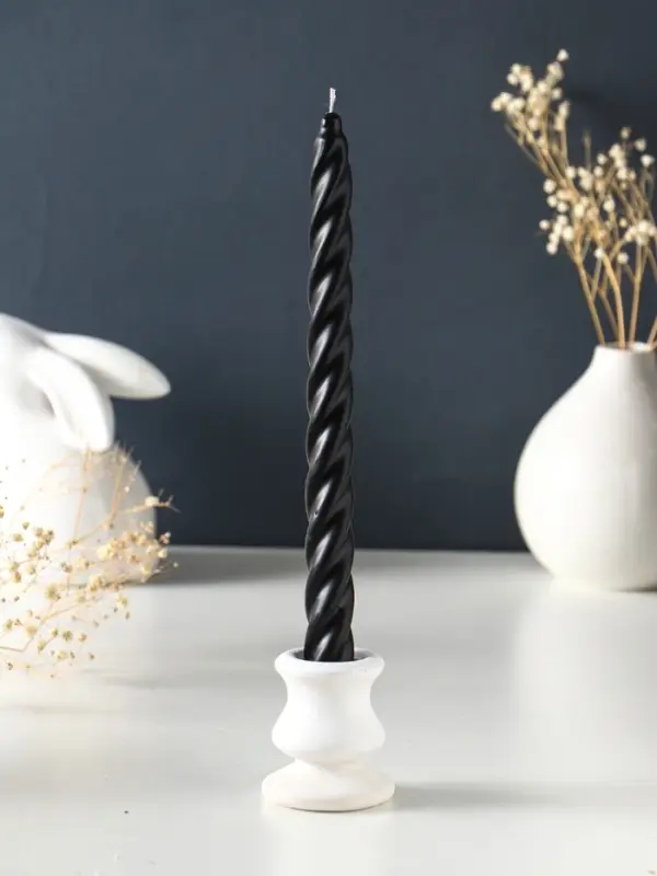 Свечи витые ароматизированные 1,9х24 см (набор 4 шт) 40 гр, 8 ч, смородина Свечи витые ароматизированные 1,9х24 см (набор 4 шт) 40 гр, 8 ч, смородина