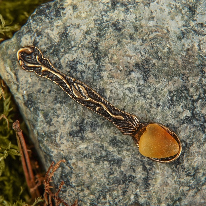 Сувенир кошельковый Сувенир кошельковый "Ложка загребушка", с натуральным янтарем