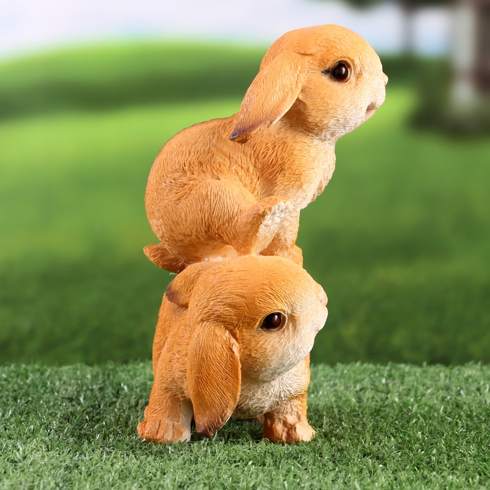 Фигурка Фигурка "Зайки прыгуны" 9х13х19см