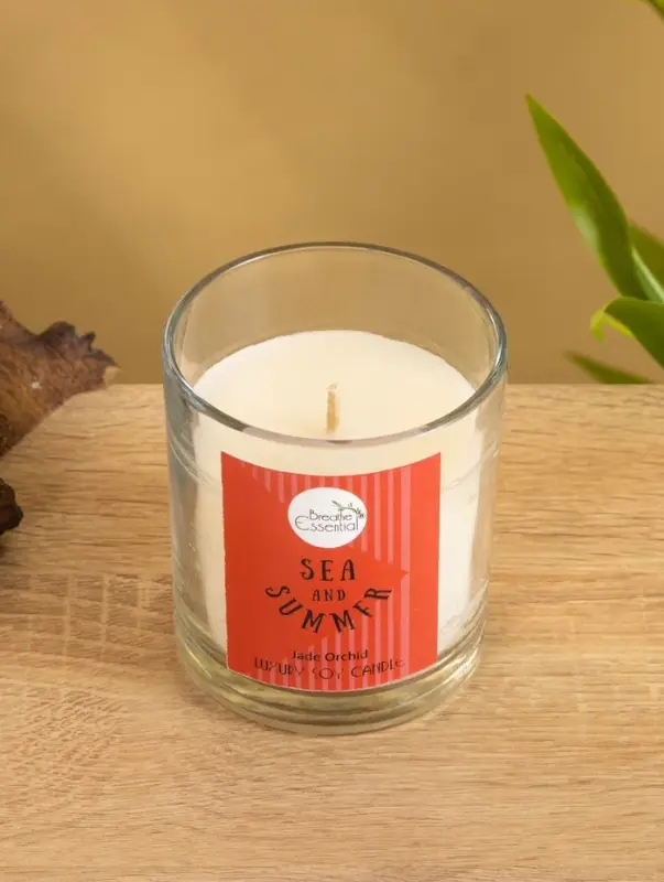 Свеча с кристаллом внутри Sea and Summer Свеча с кристаллом внутри Sea and Summer "Jade orchid" орхидея, 120 гр