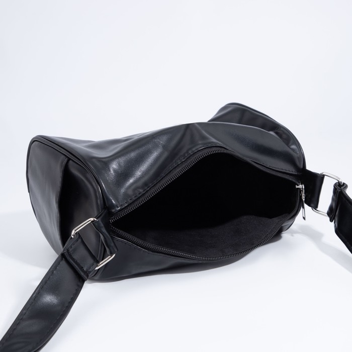 Сумка кросс-боди на молнии, цвет чёрный Сумка кросс-боди на молнии, цвет чёрный