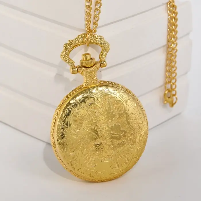 Часы карманные &laquo;Классика&raquo;, кварцевые, диаметр циферблата 4.5 см, золотистые