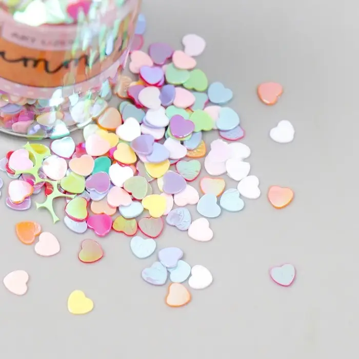 Глиттер в баночке  Глиттер в баночке "Сердечки микс" р-р 3 мм 7 гр 5х2х2 см