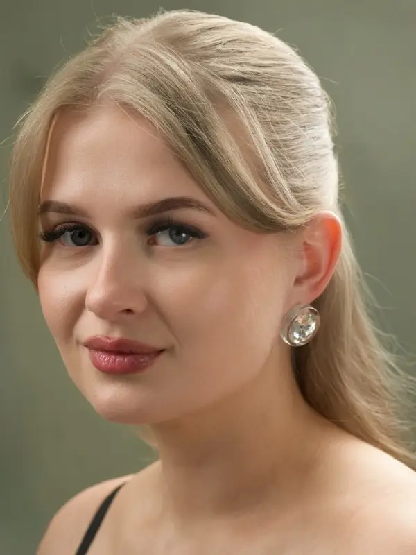 Серьги гвоздики &laquo;Кристалл. Круг&raquo;, белые