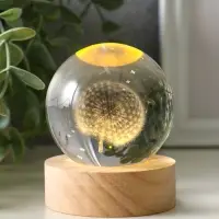 Световая фигурка &laquo;Одуванчик&raquo;, LED-ночник, стекло d=6 см, подставка дерево, USB, 6.5&times;6.5&times;7.5 см