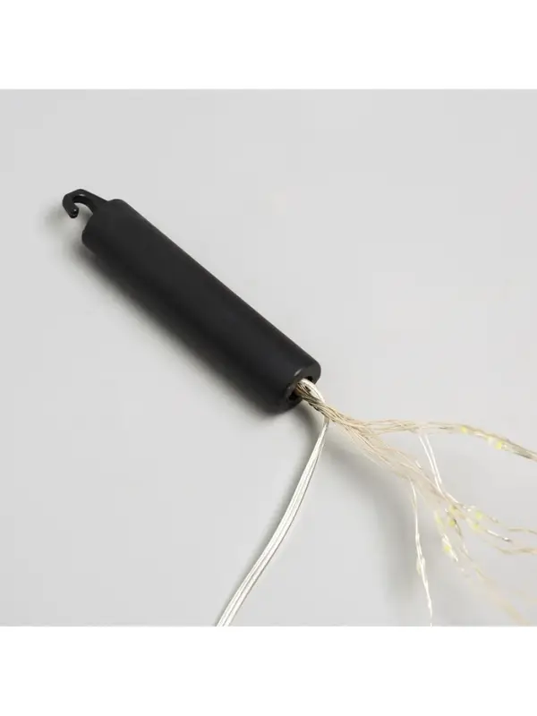 Гирлянда &laquo;Конский хвост&raquo; 10 нитей по 1 м, IP20, серебристая нить, 100 LED, свечение белое, 12 В