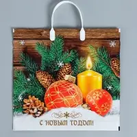 Пакет новогодний &laquo;Домашнее тепло&raquo;, полиэтиленовый с пластиковой ручкой, 37&times;34 см
