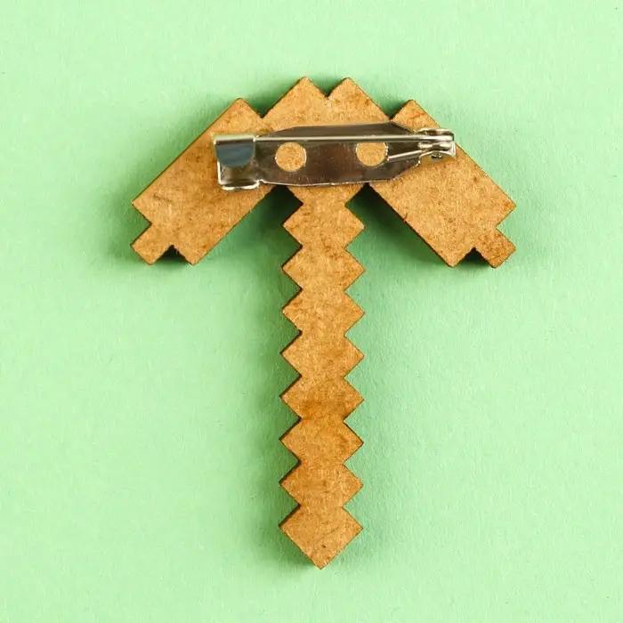 Значок деревянный «Реально крутому парню», 3,1 х 4 см Значок деревянный «Реально крутому парню», 3,1 х 4 см