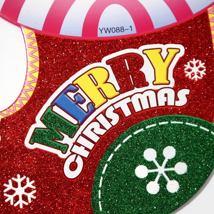 Декоративное украшение (подвеска)  Декоративное украшение (подвеска) "Дед мороз и олень" 35х24 см