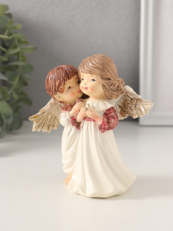 Сувенир полистоун  Сувенир полистоун "Ангелочки-малыши в бежево-красных нарядах" 10,5х6х11,5 см